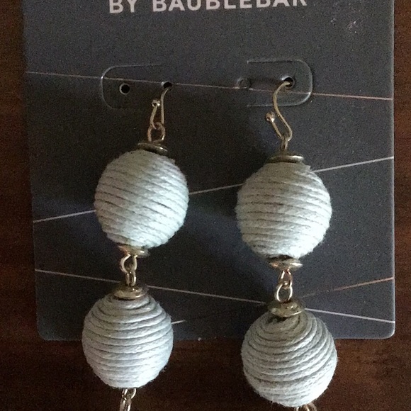 Earrings - Picture 2 of 3